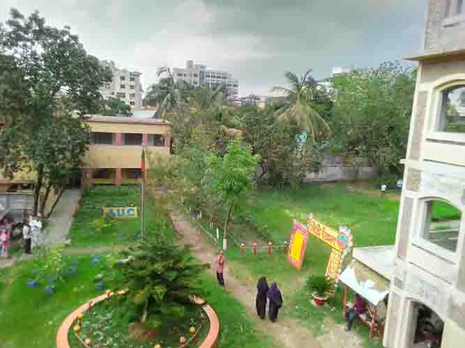 Institute Photo